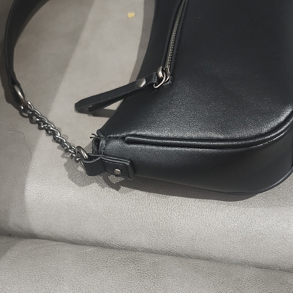 SOLD💢💢 Ed Hardy Love Kills Slowly Shoulder Bag - Picture 6 of 8